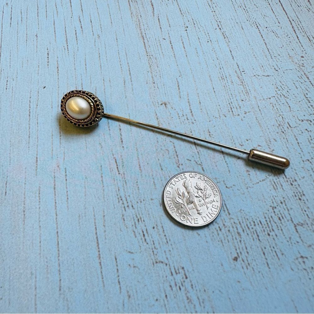 Sarah Coventry Vintage Gold Pearl Stick Pin‎